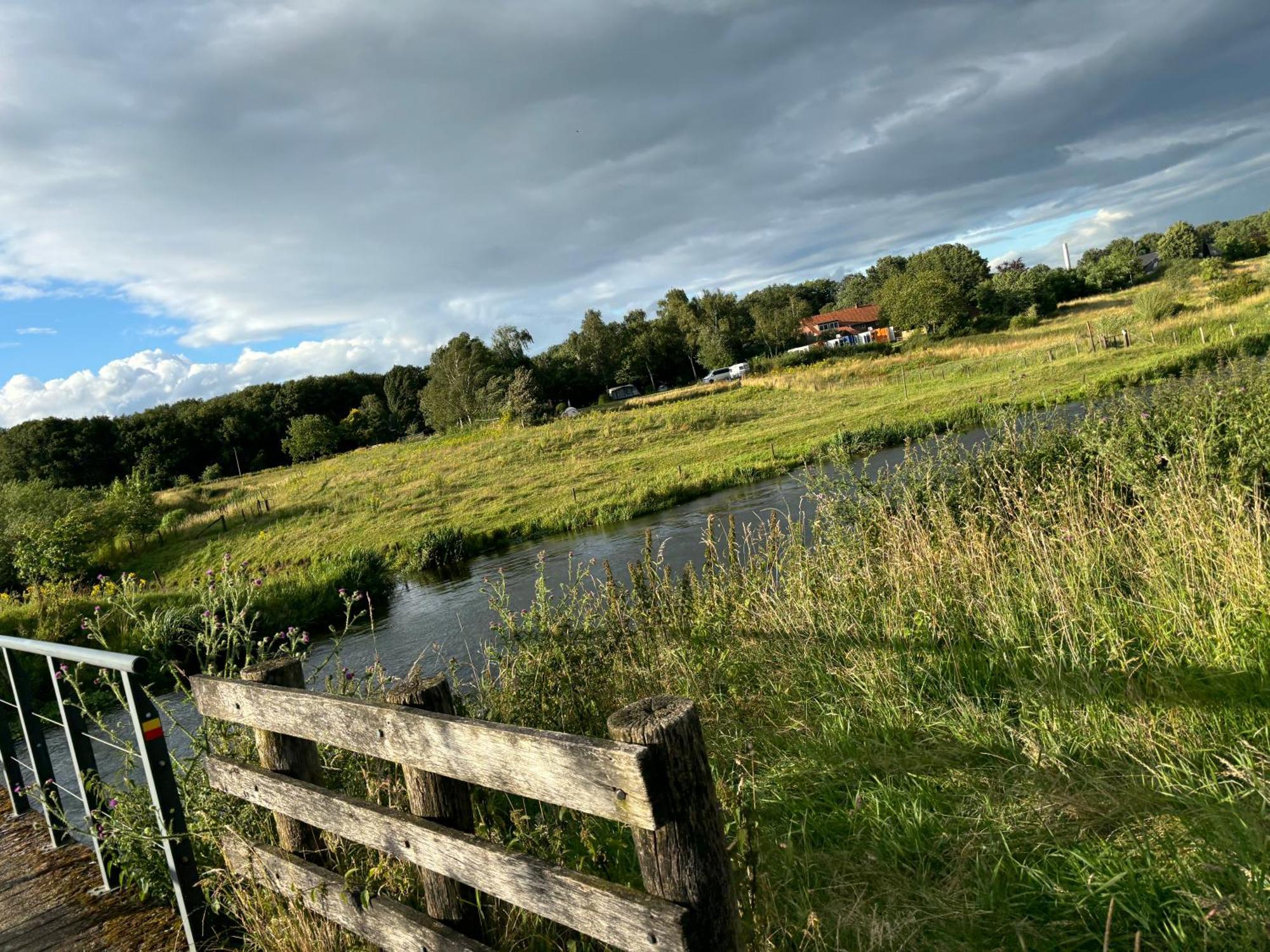 Milsbeek Containerwoning Op Schitterende Locatieヴィラ エクステリア 写真